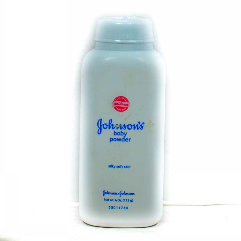 Baby powder. Johnsons Baby Powder 50gr. Hugo naturals Baby Powder. Arkadi Baby порошок. Фон для Johnsons Baby Powder.